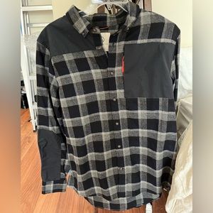 Alps and meters wool touring flannel. Size Large. Perfect Condition never worn